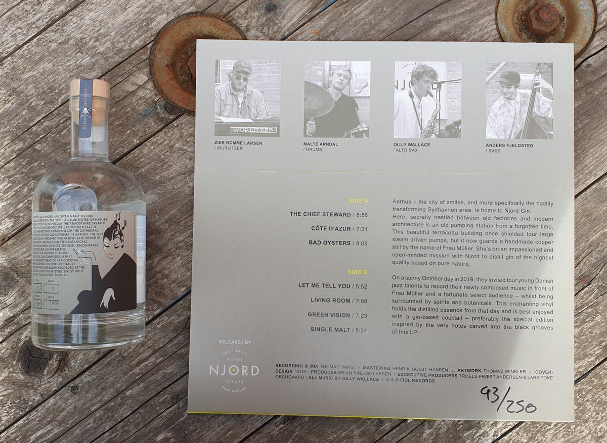 Live Jazz vinyl and Blue Notes of Nature gin bottle-back